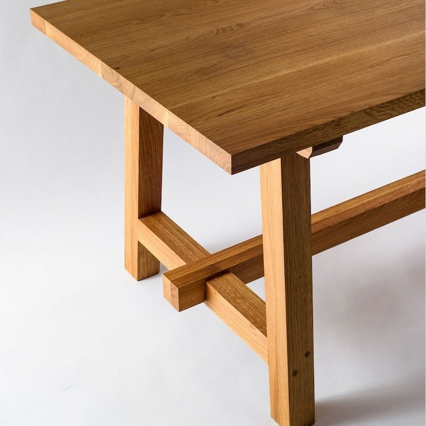 Alia bench dining set