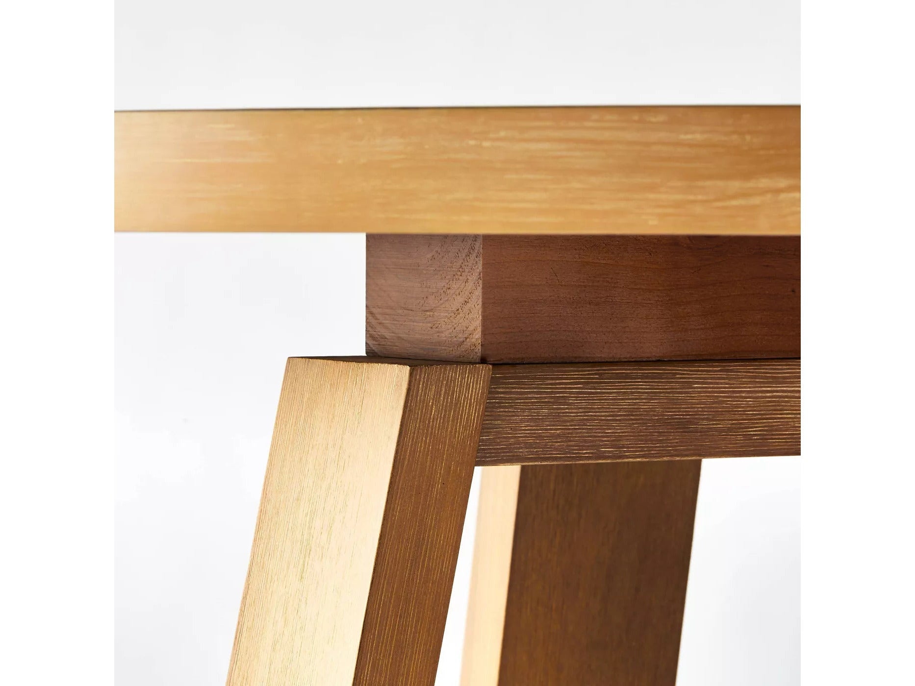 Arfeld Dining Table in Natural