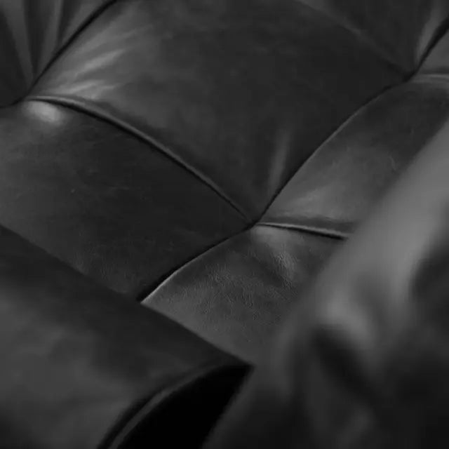 Boston sofa in black leather