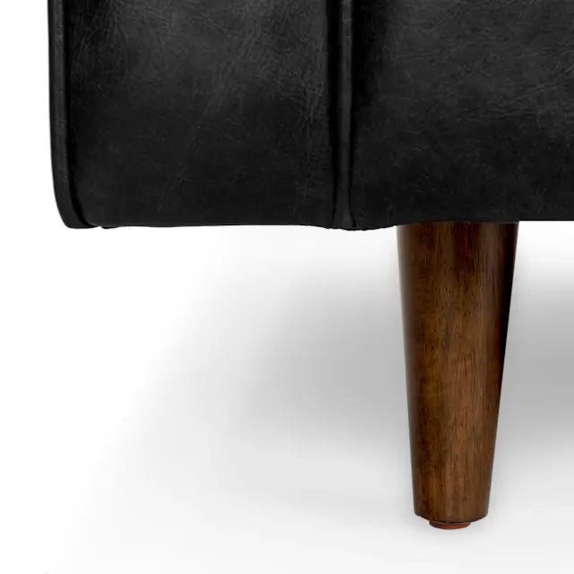 Boston sofa in black leather
