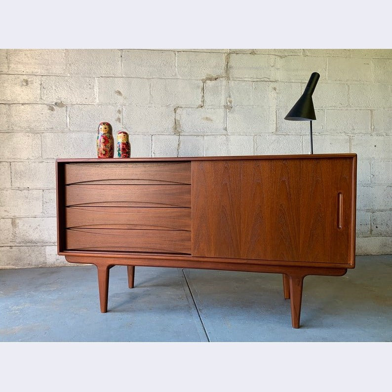 Dorset Apartment L Sideboard