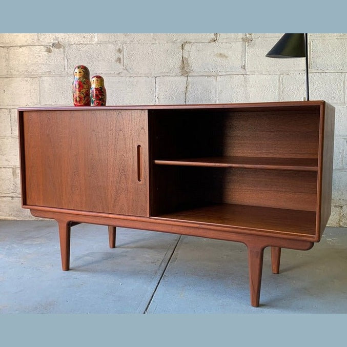 Dorset Apartment L Sideboard