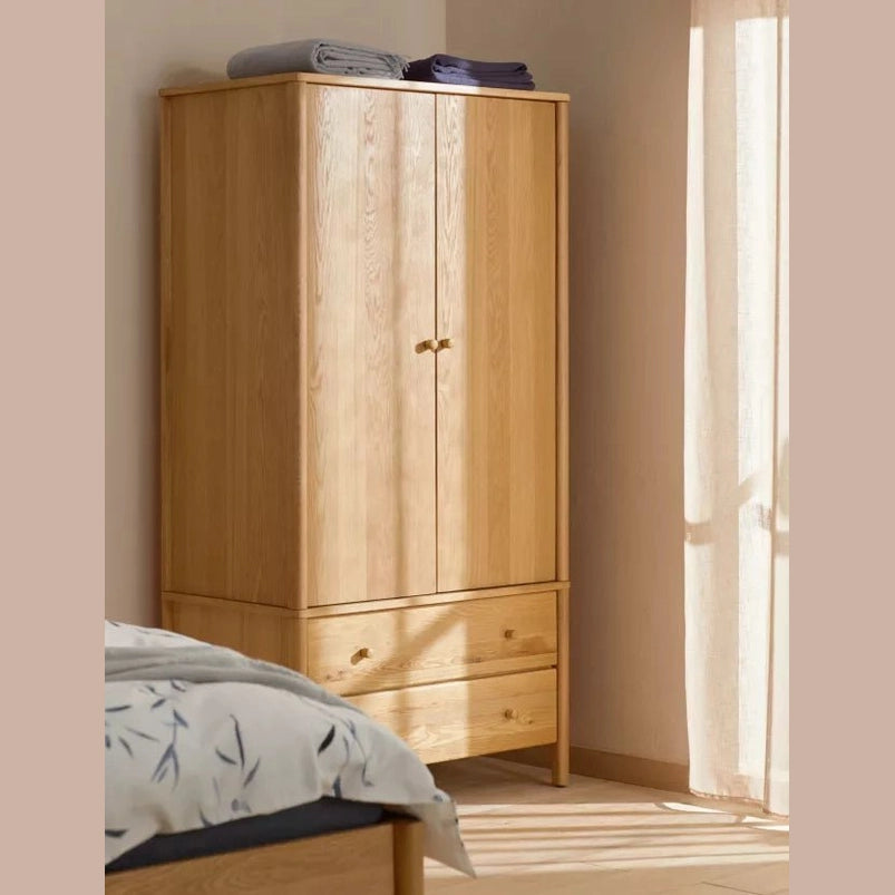 Feros wardrobe