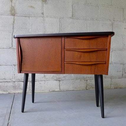 Garen Side Table