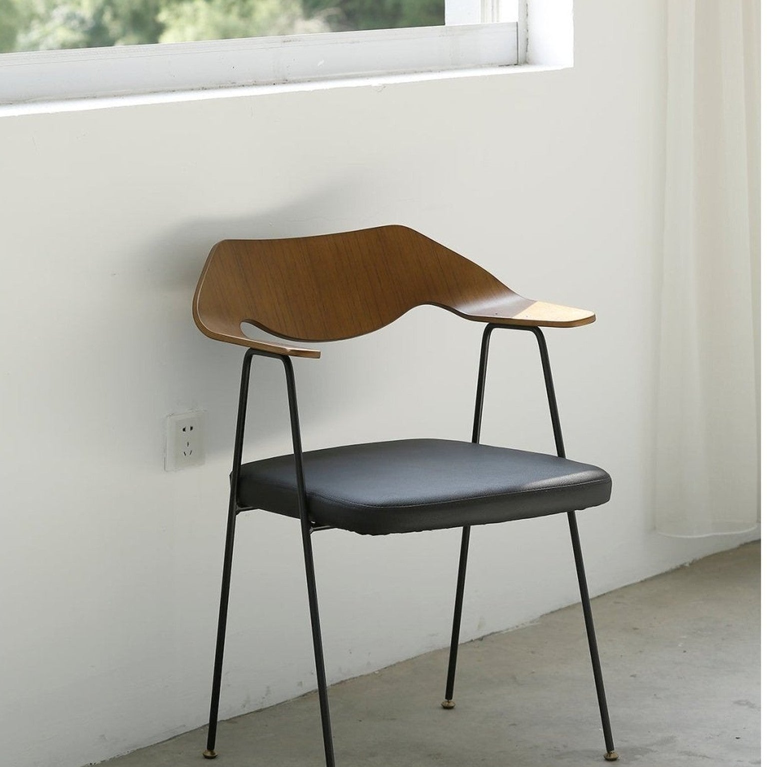 Gordon Tribeca Chair