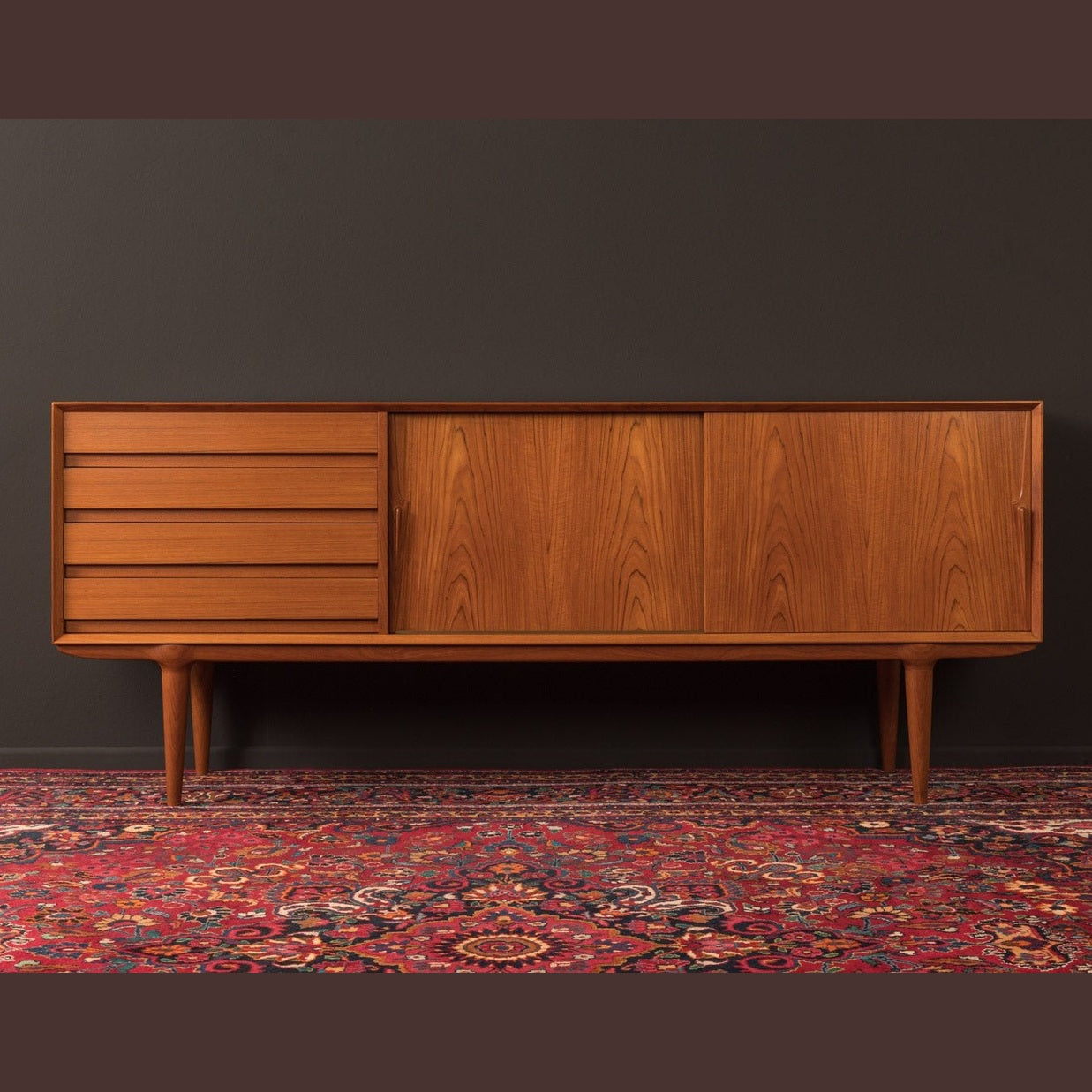 Halmstad Credenza L Sideboard