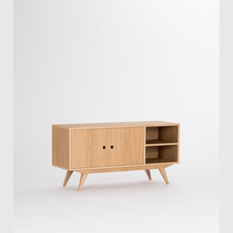 Halo oakwood sideboard
