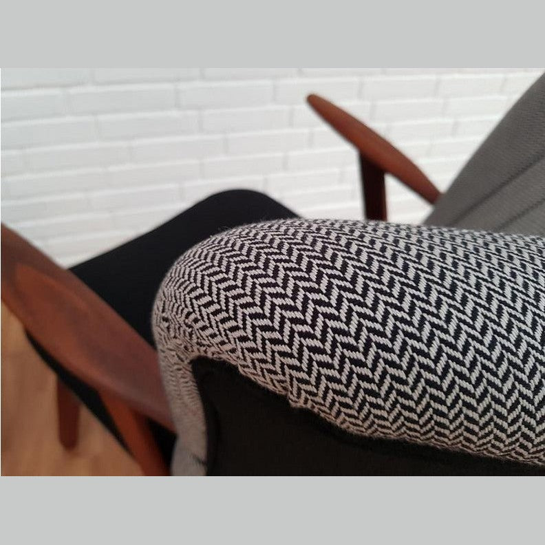 Holbaek Cocktail Chair