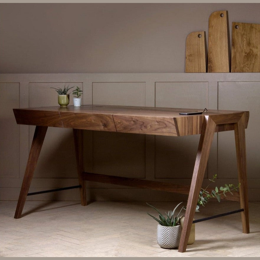 Jaspin Desk in Walnut
