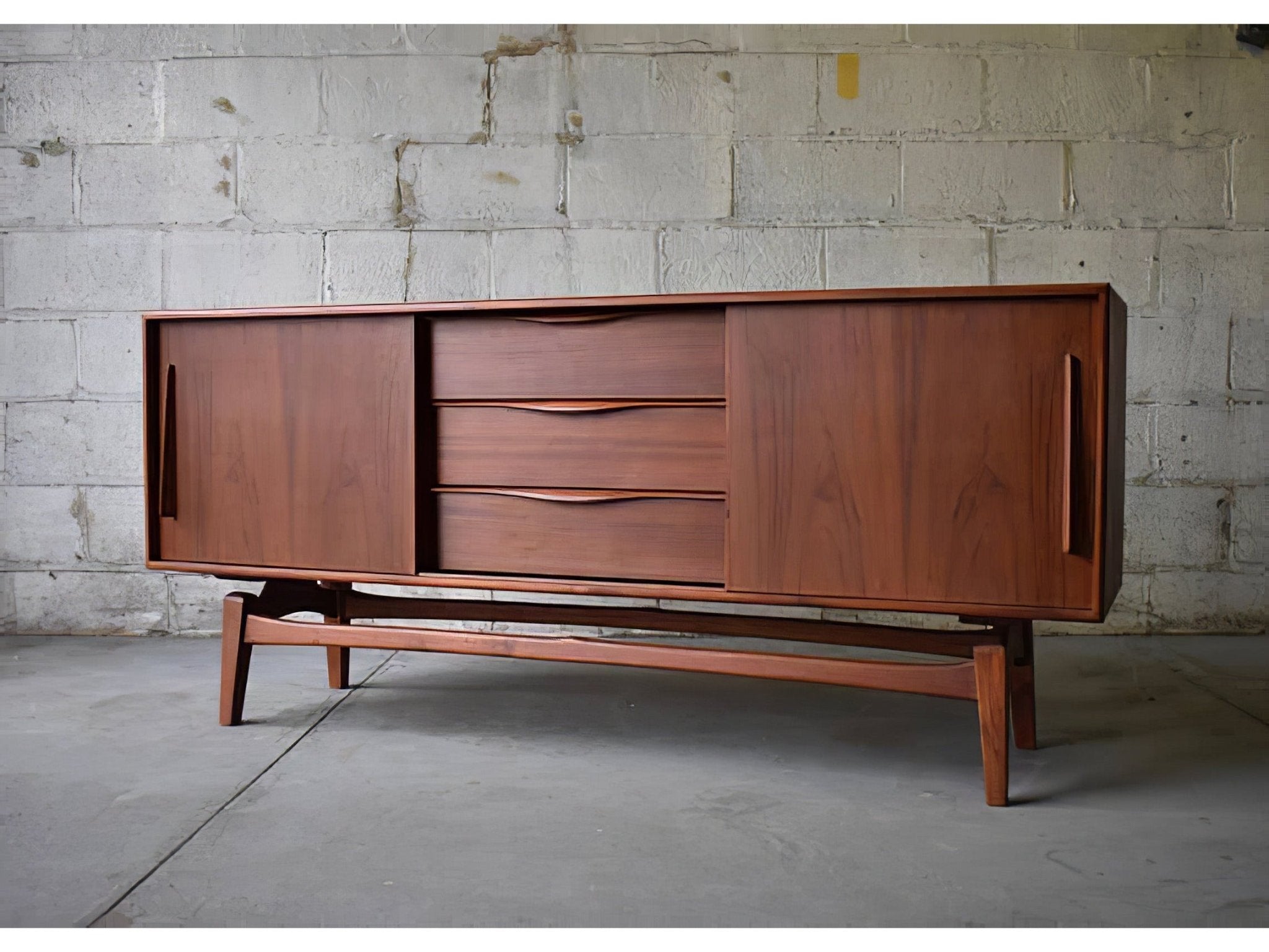 Jesper Credenza S Sideboard