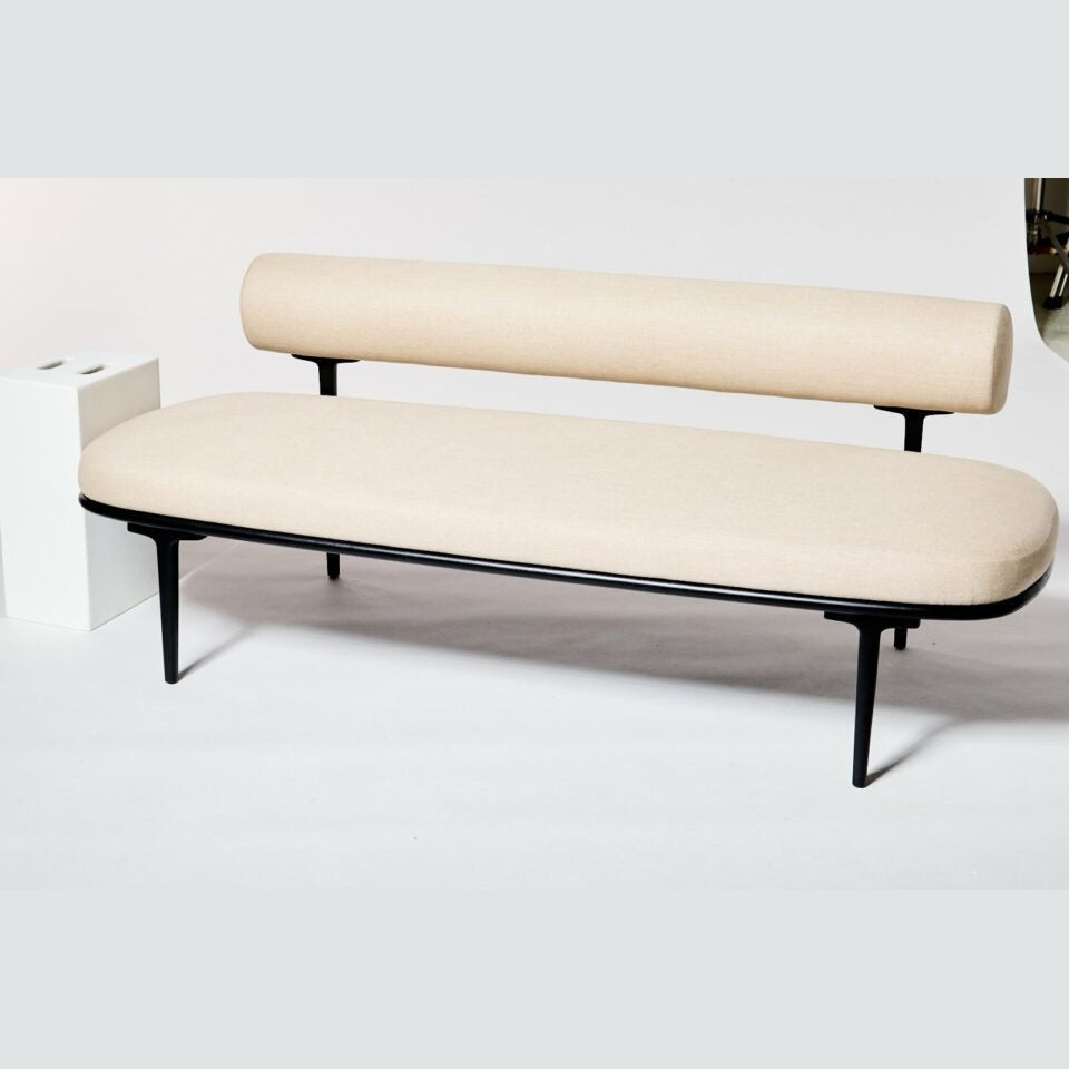 Kiran sofa in off white