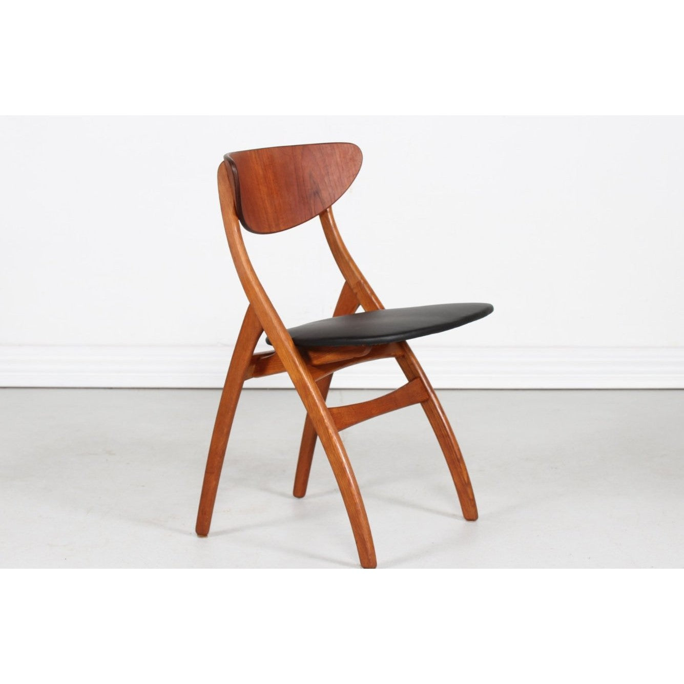 Kolding Side Chair in Teak