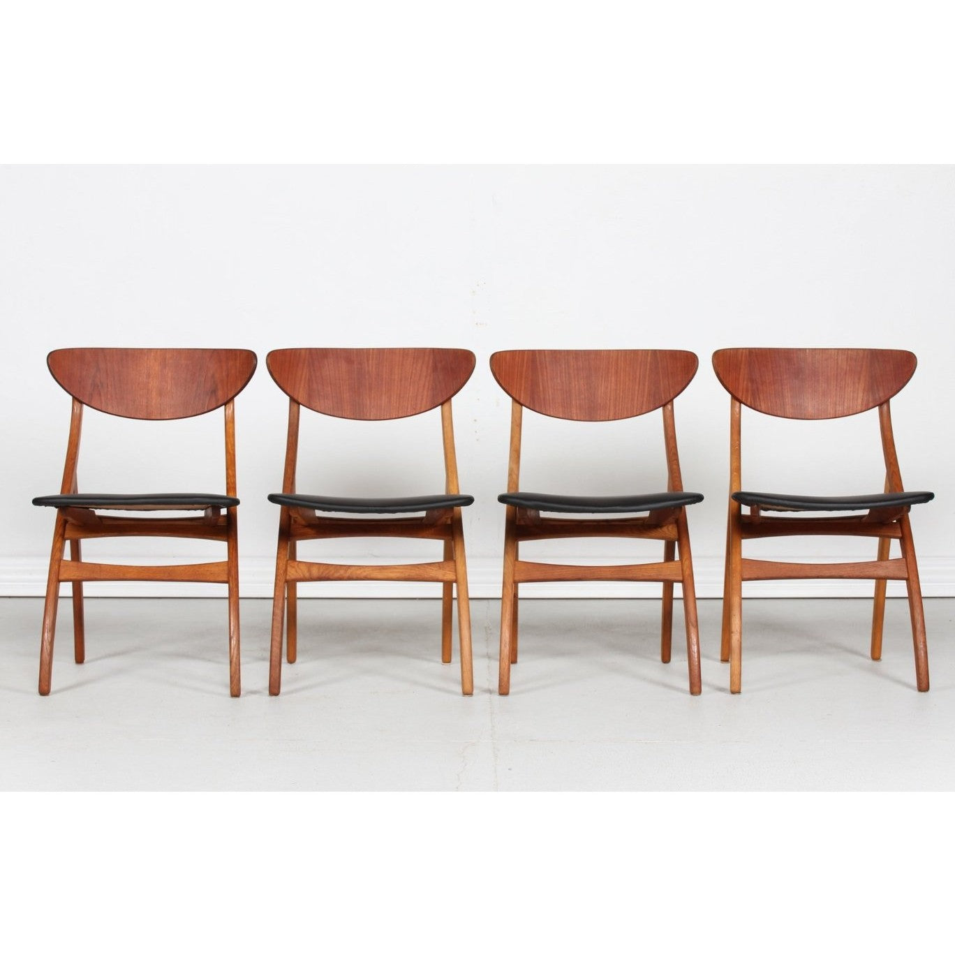 Kolding Side Chair in Teak