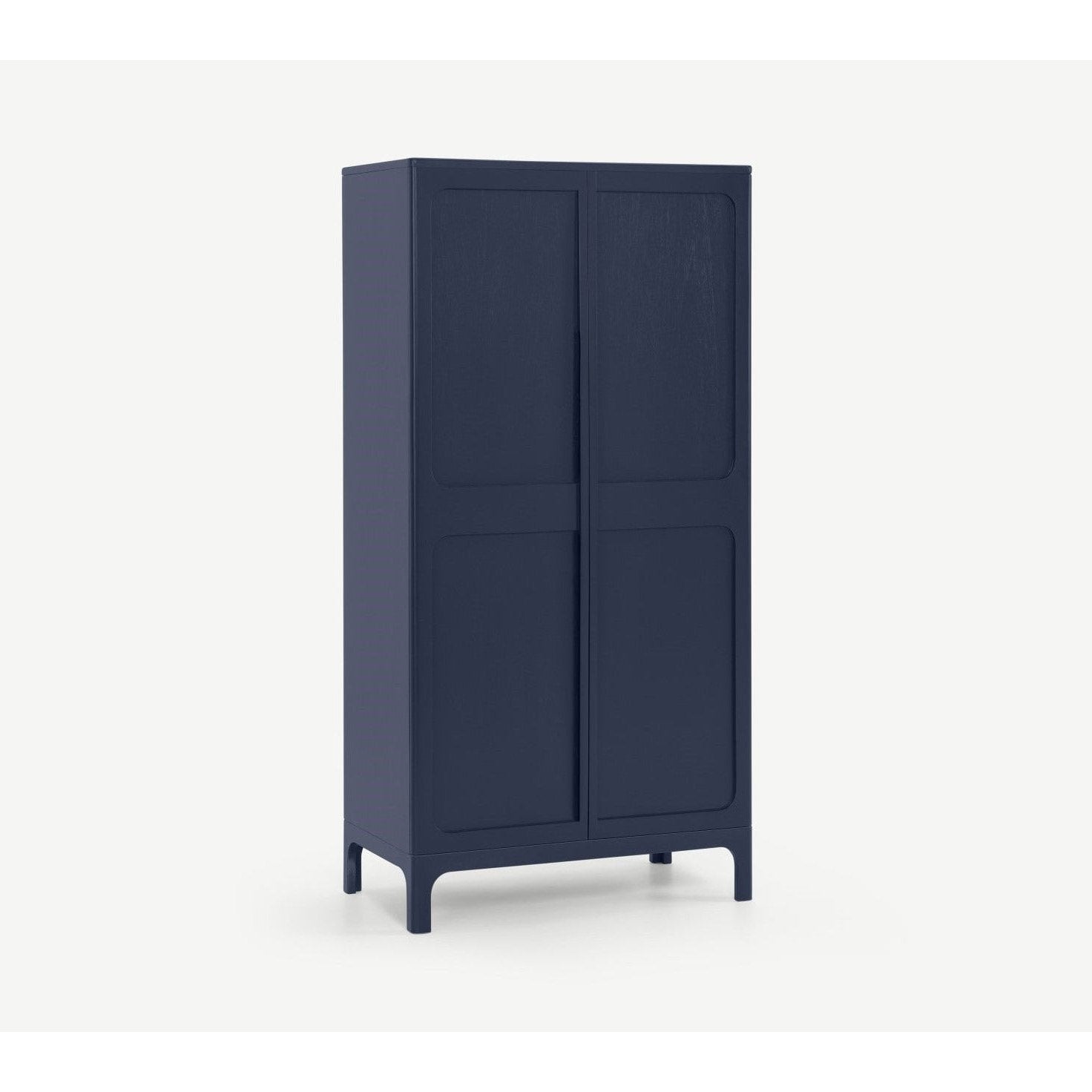 Laury Linen Closet