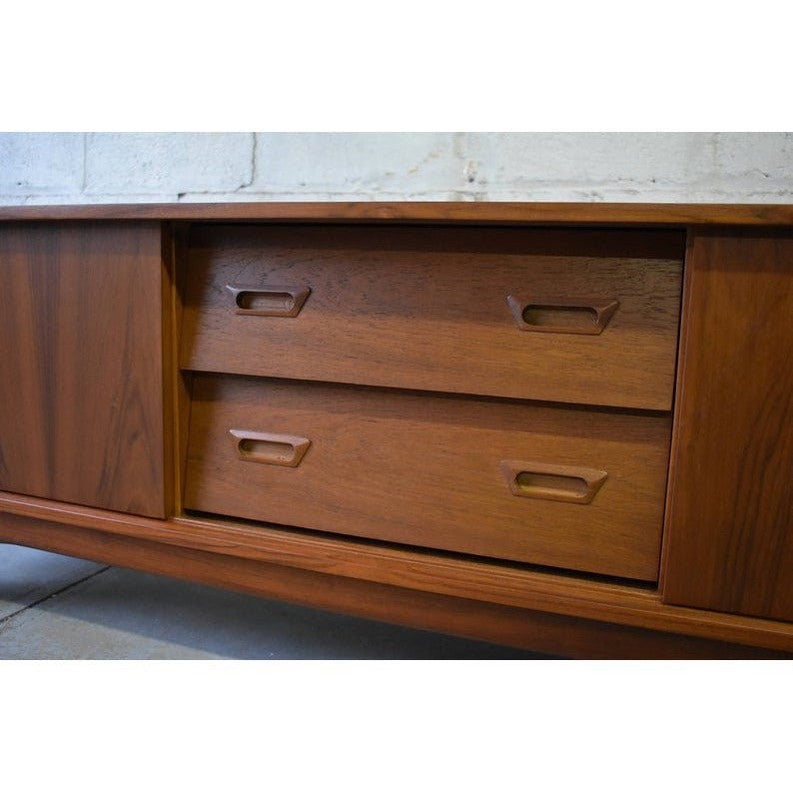 Leah Credenza Console