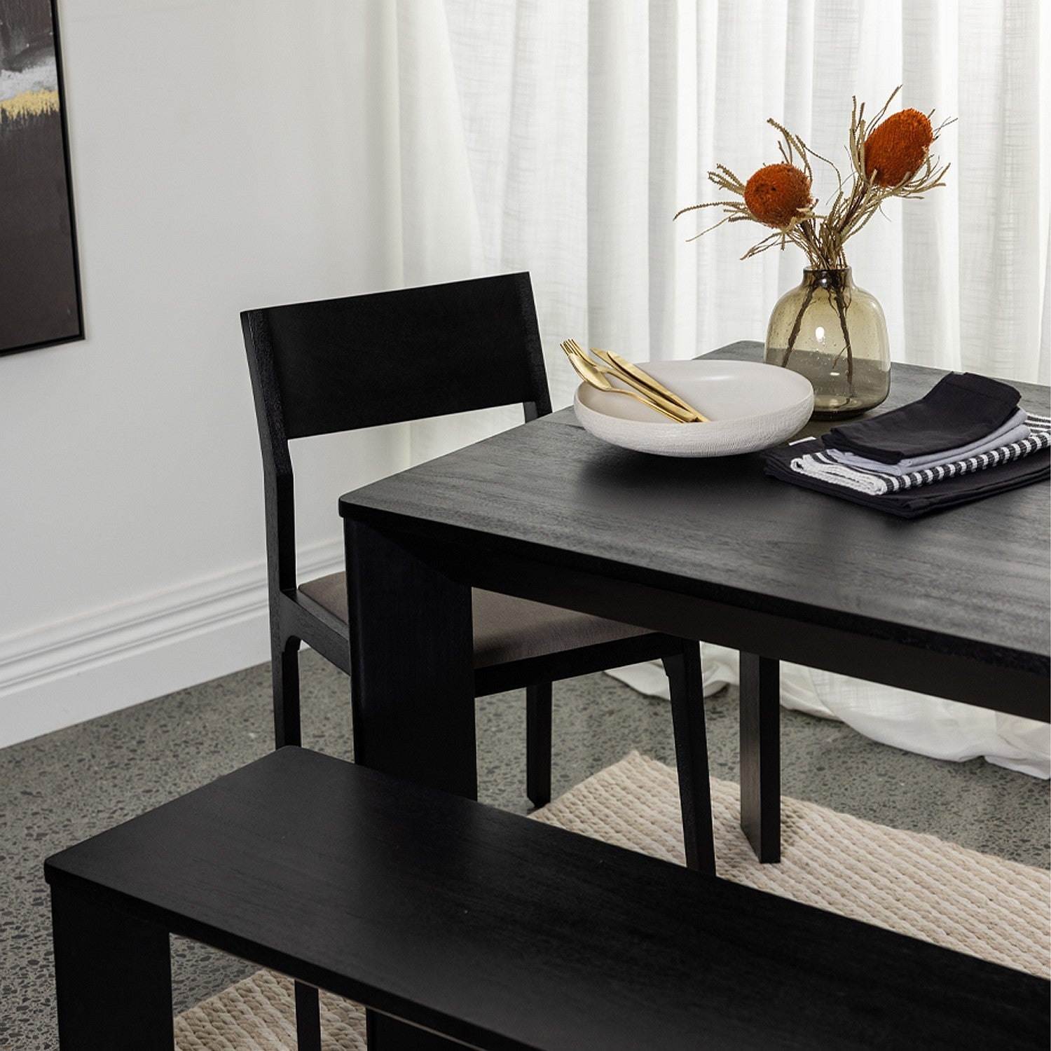 Linton dining chair