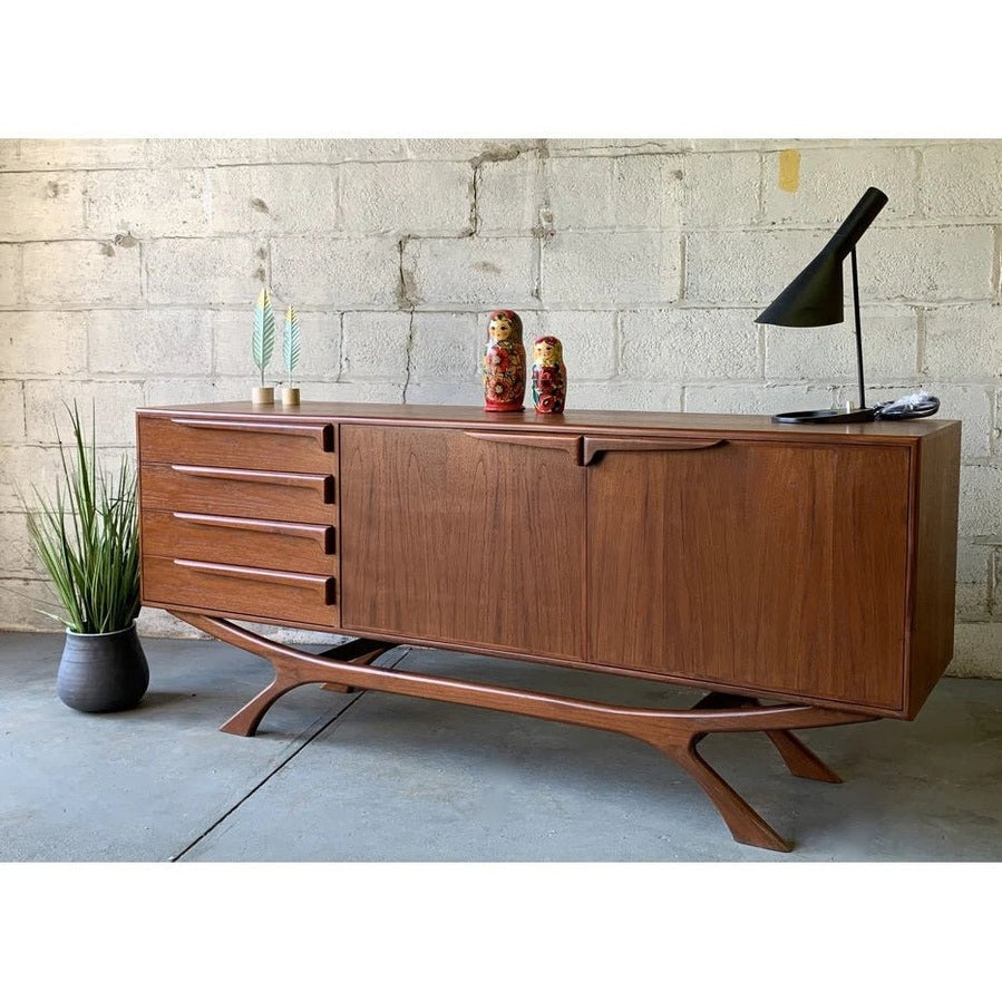 Livingston Credenza S Sideboard