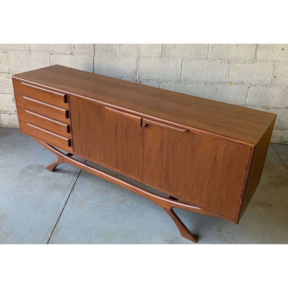 Livingston Credenza S Sideboard