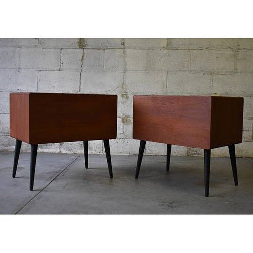 Looking At You Nightstand / Side Table in Teak