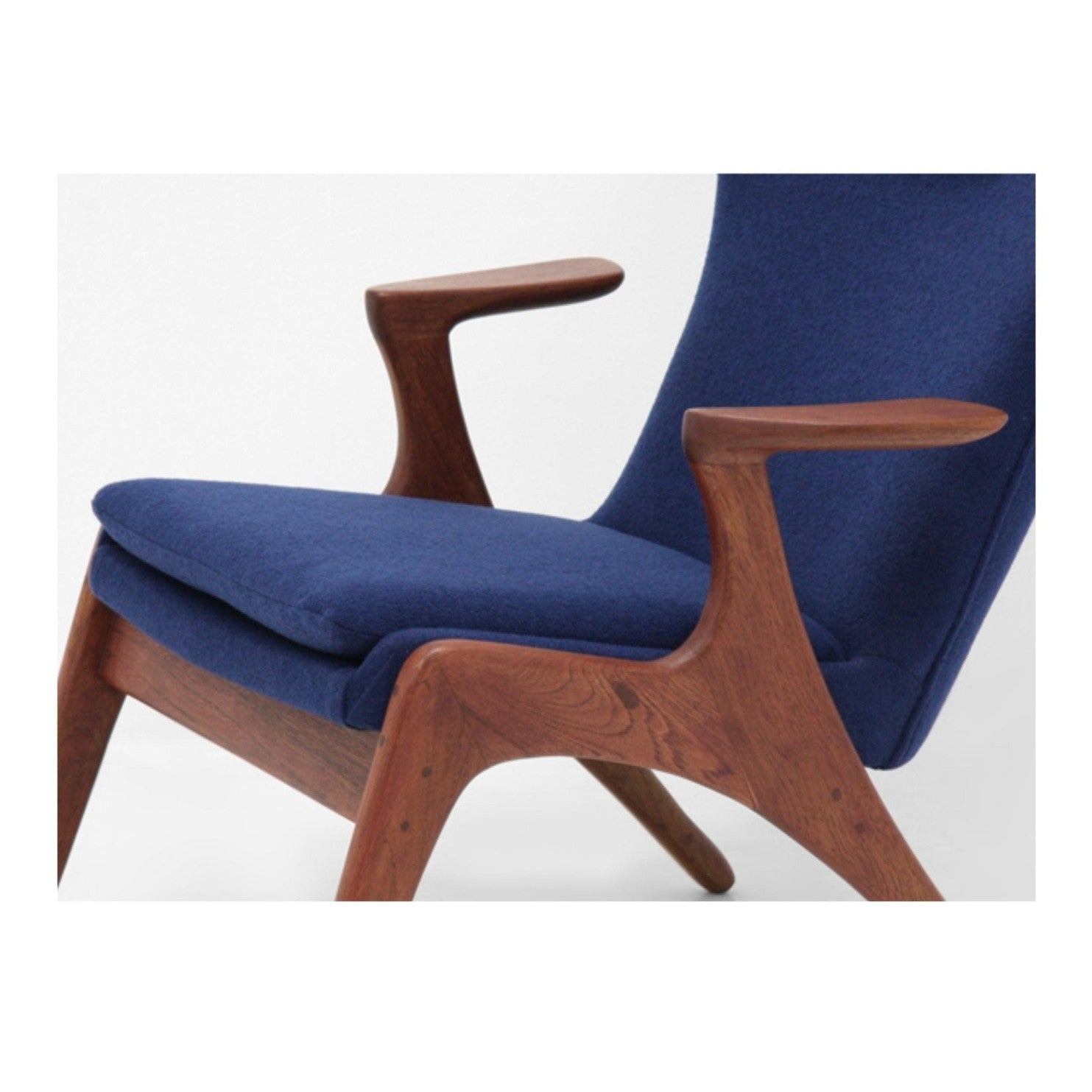 Natur Lounge Chair in Teak