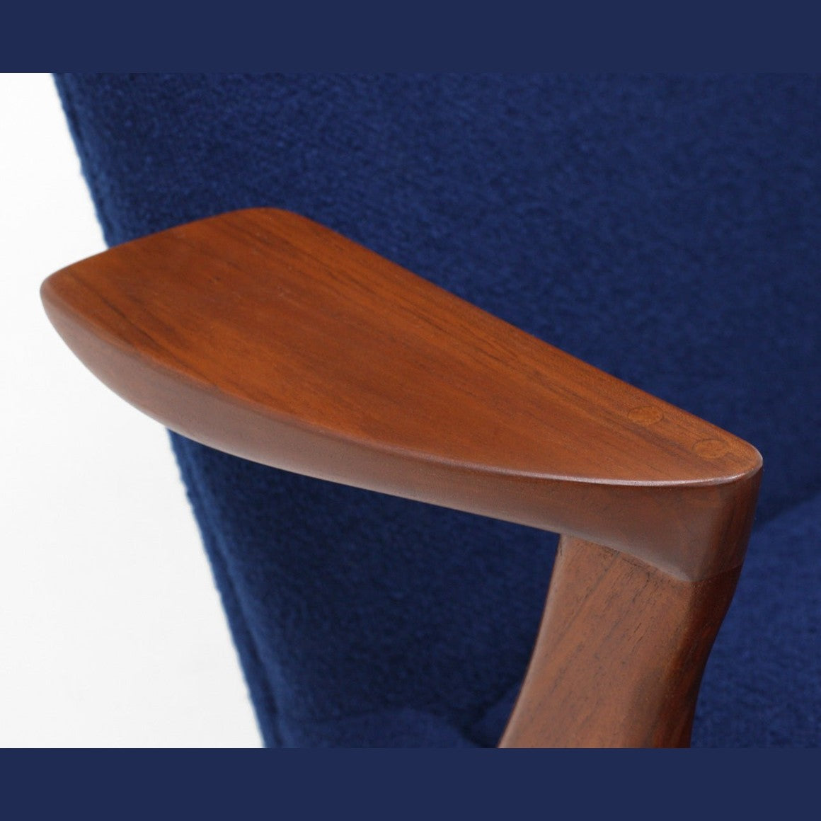 Natur Lounge Chair in Teak