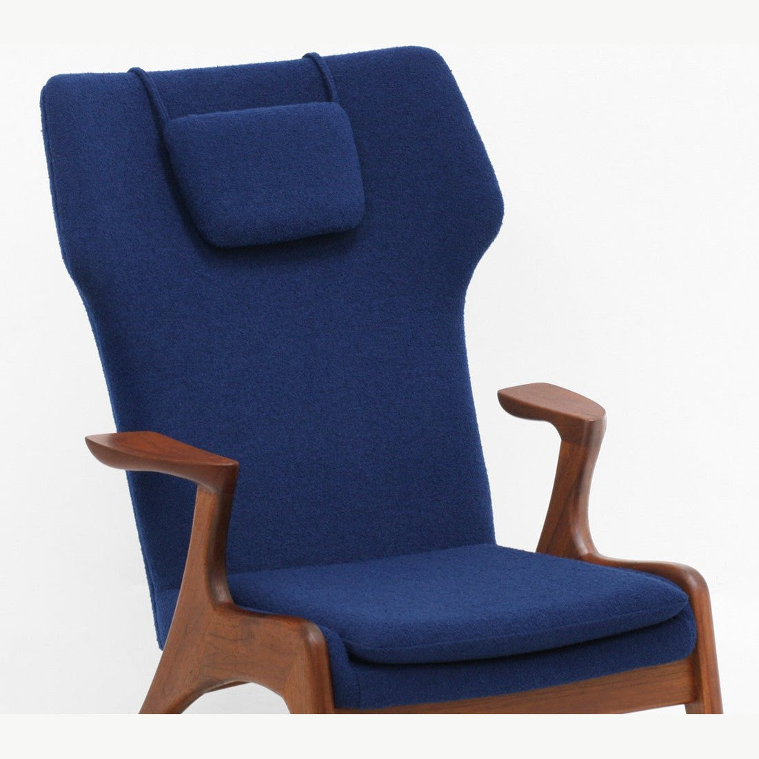 Natur Lounge Chair in Teak