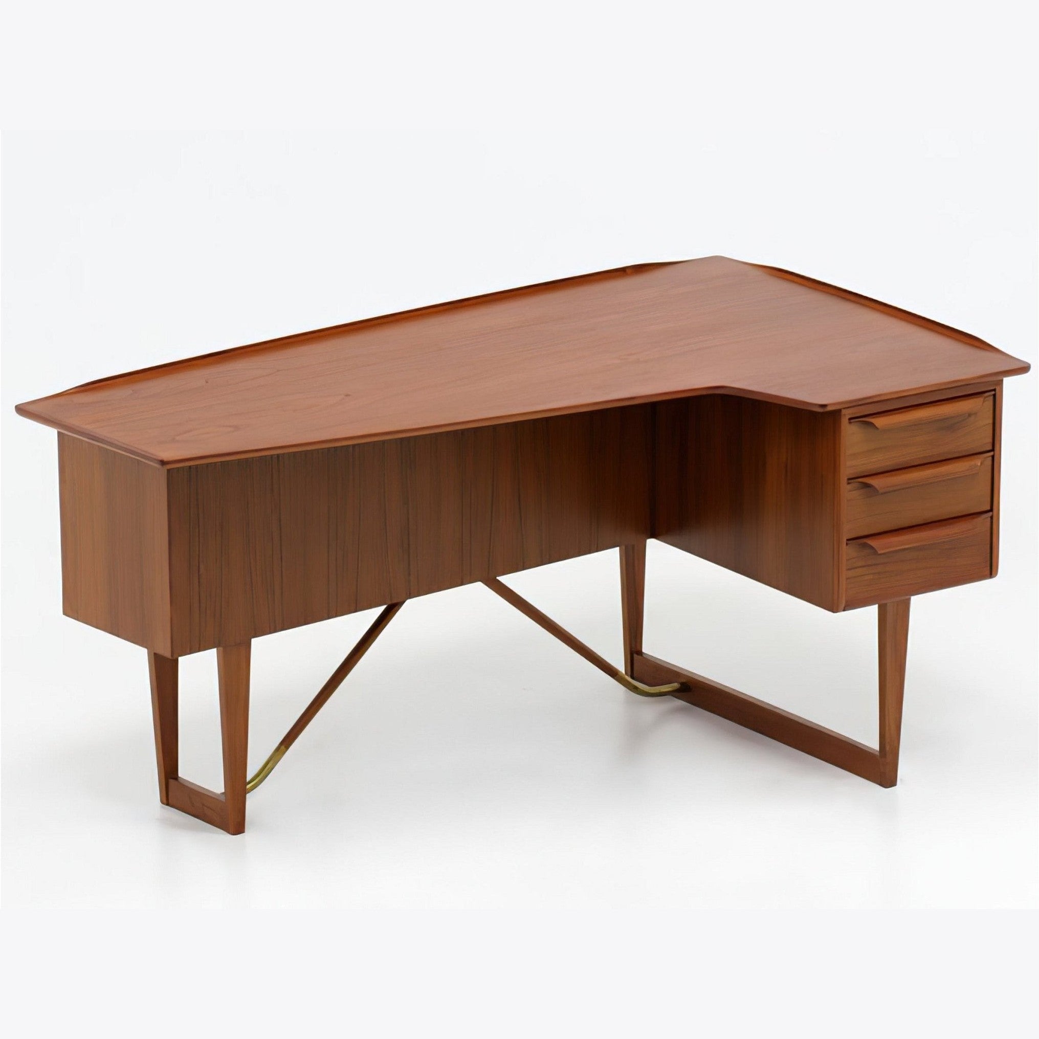 Nicolas Executive Boomerang Desk
