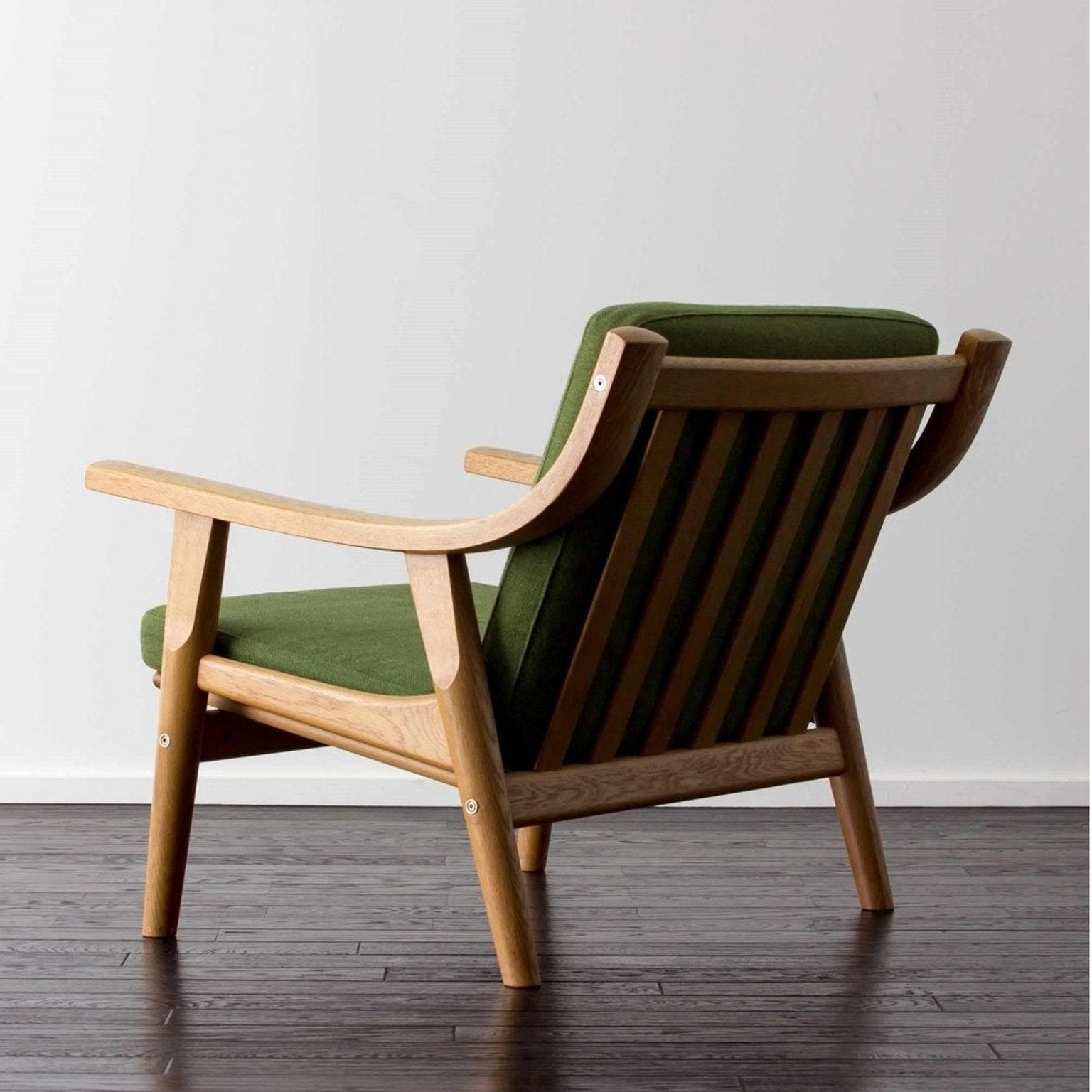 Parsa Lounge Chair