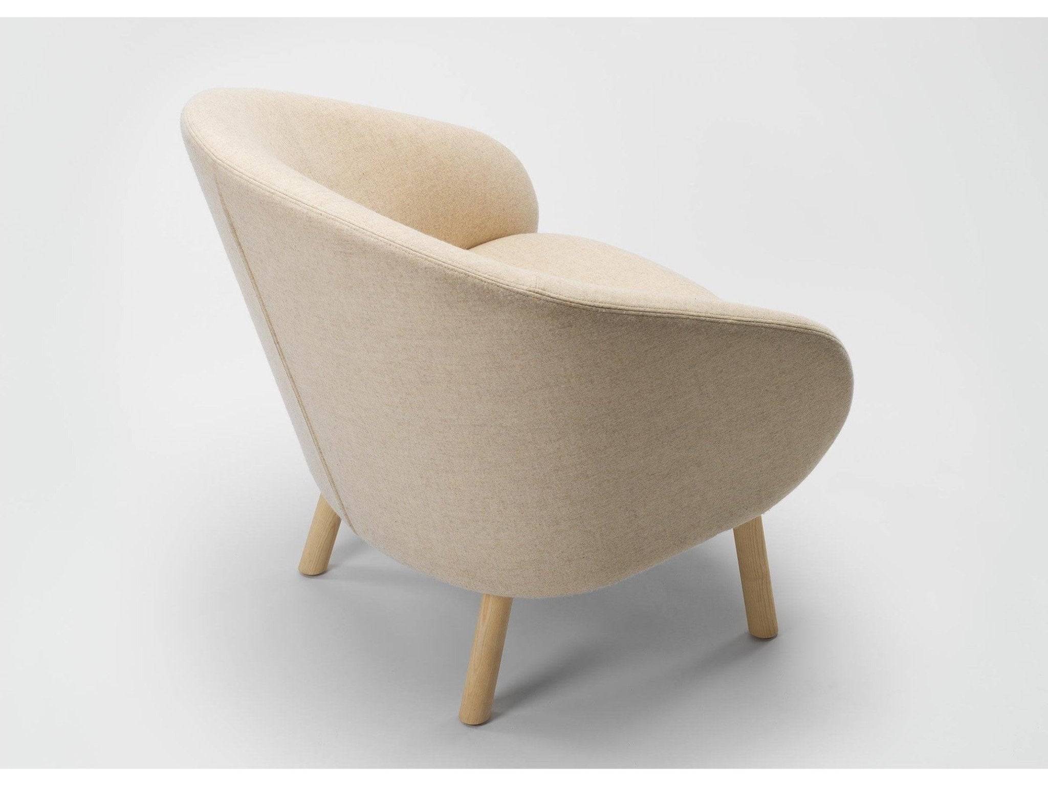 Pel Lounge Chair