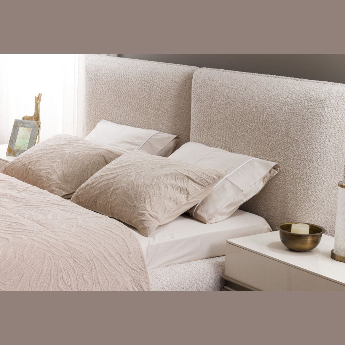 Pesta bed