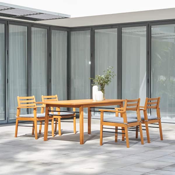Polaris outdoor dining set