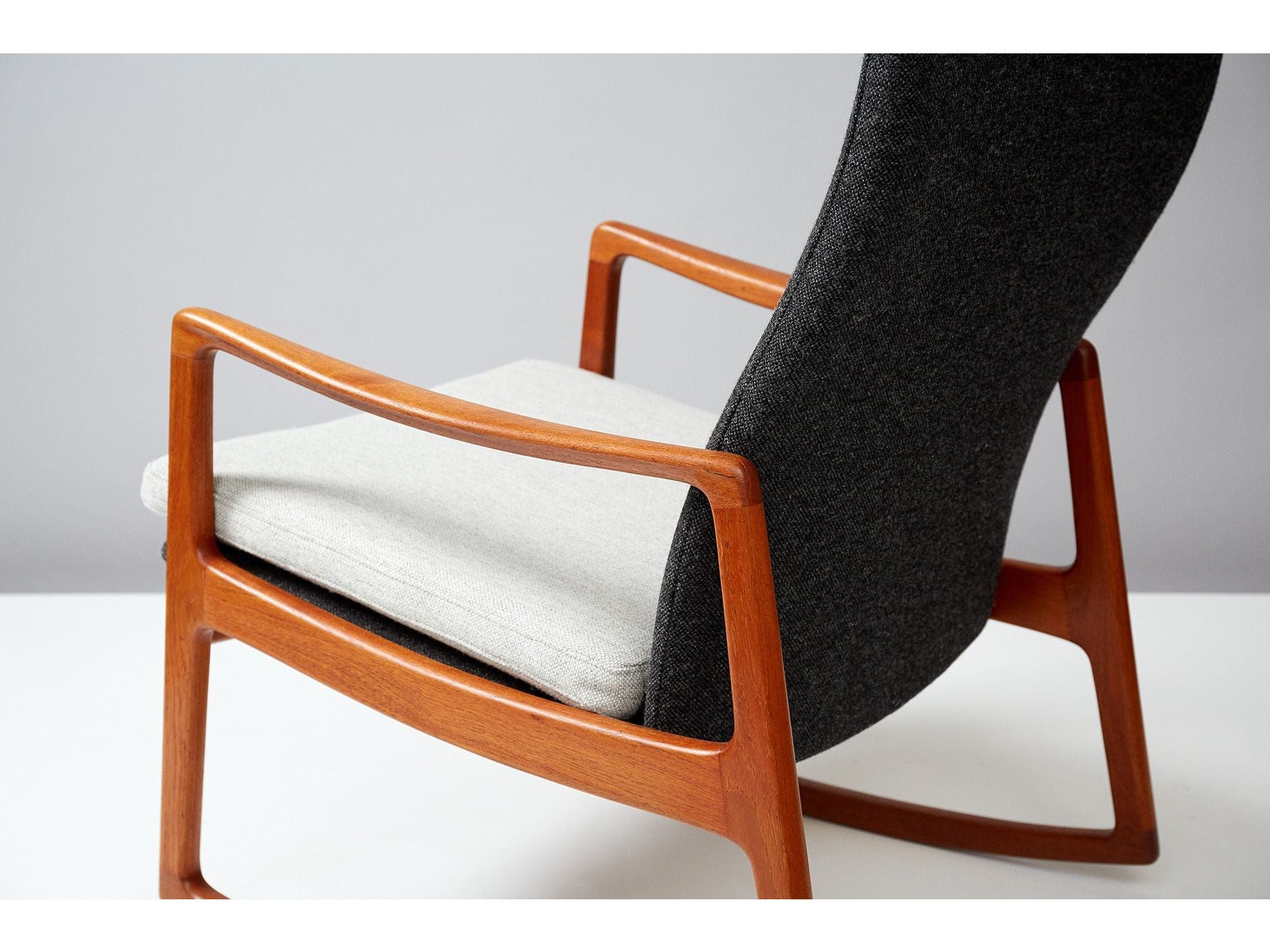 Ringsted Rocking Chair