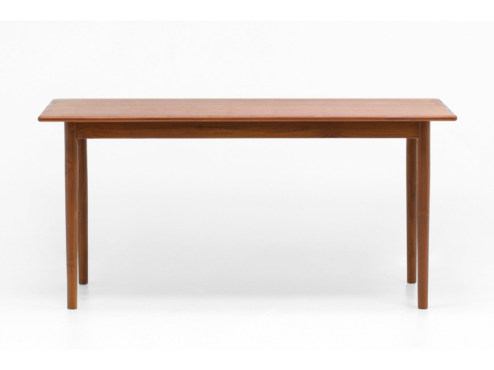 Solvang Dining Table in Teak