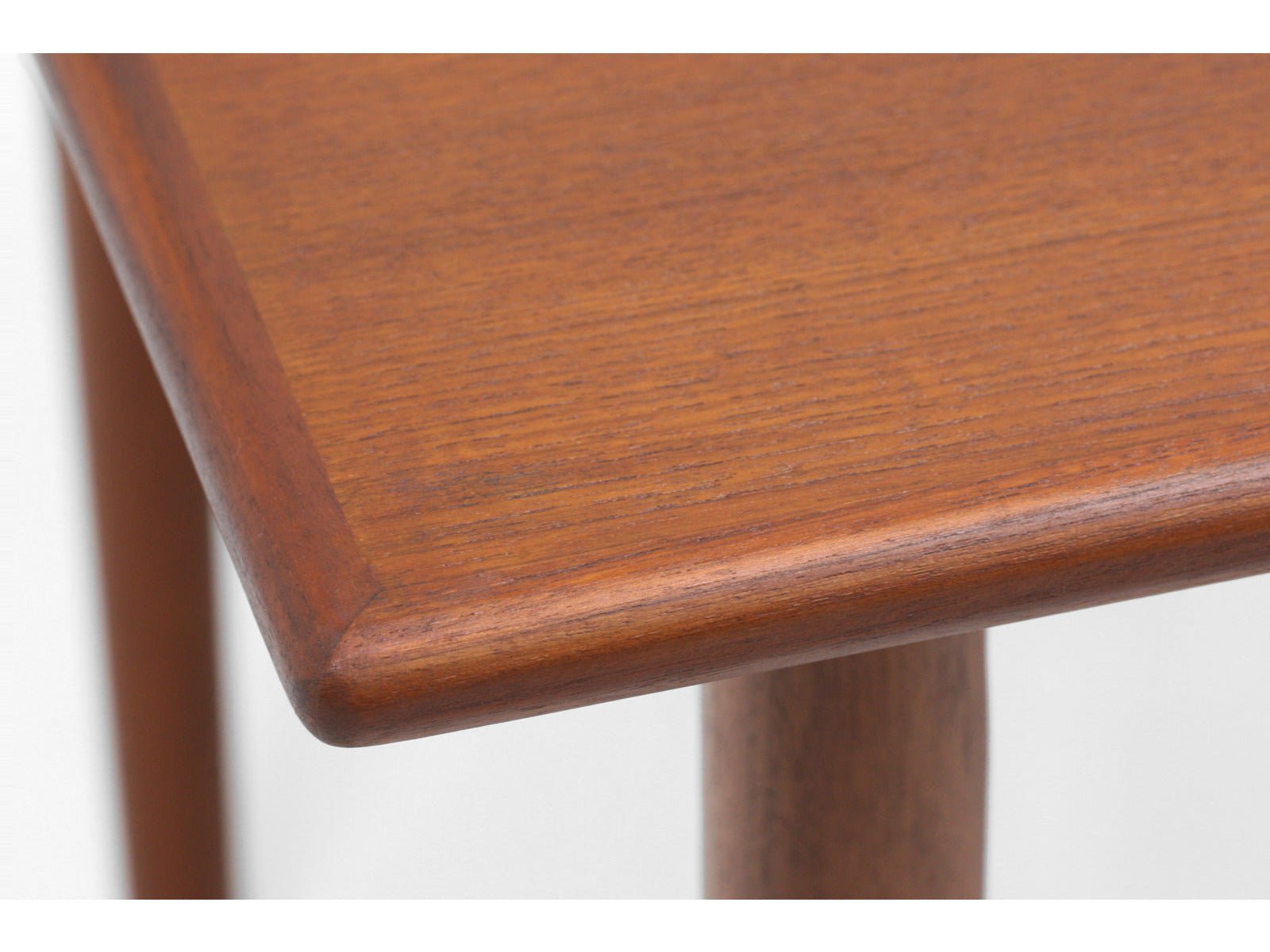 Solvang Dining Table in Teak