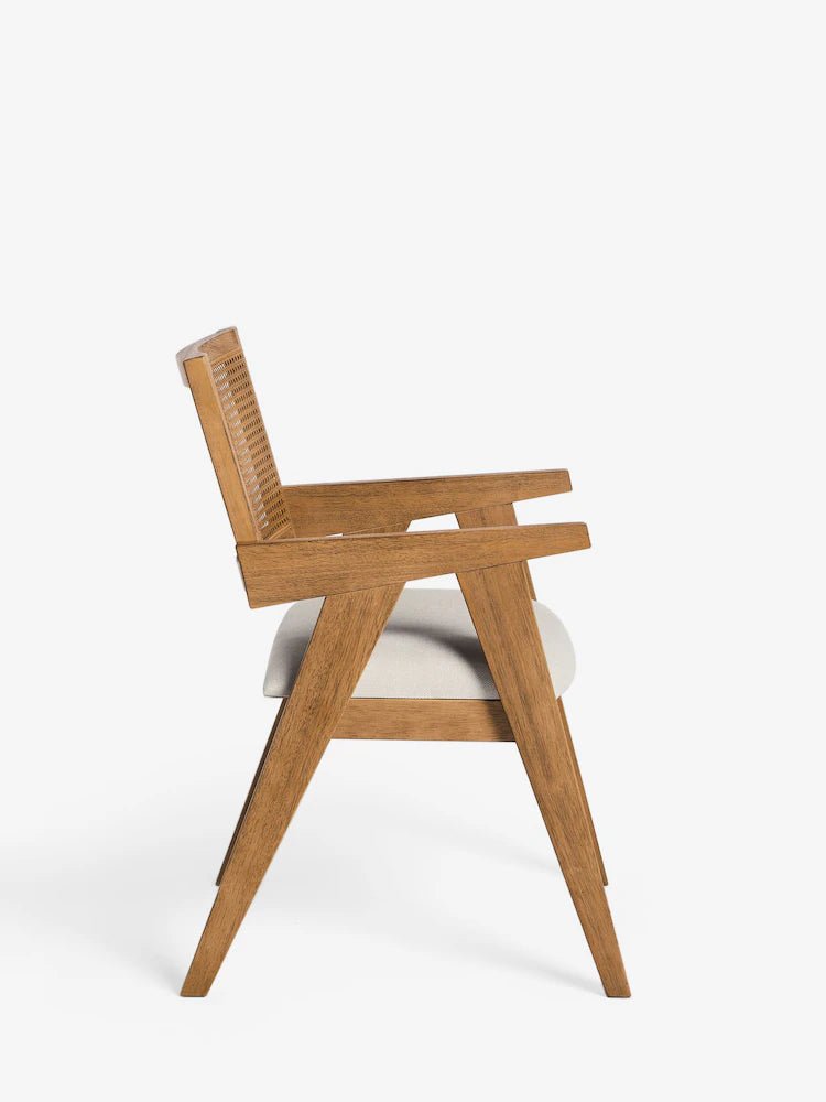 Sundara dining chair