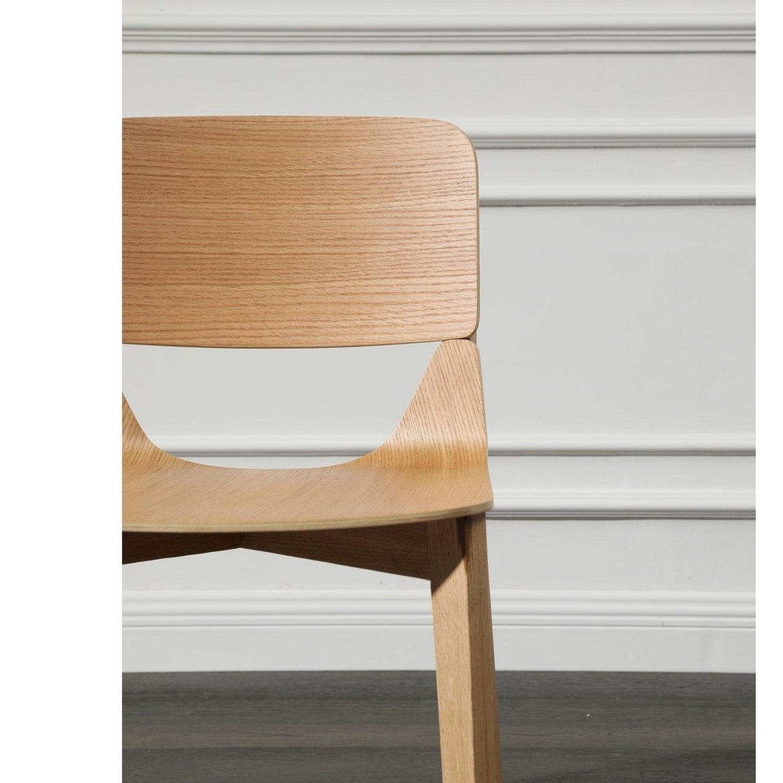 Thio Galen Chair