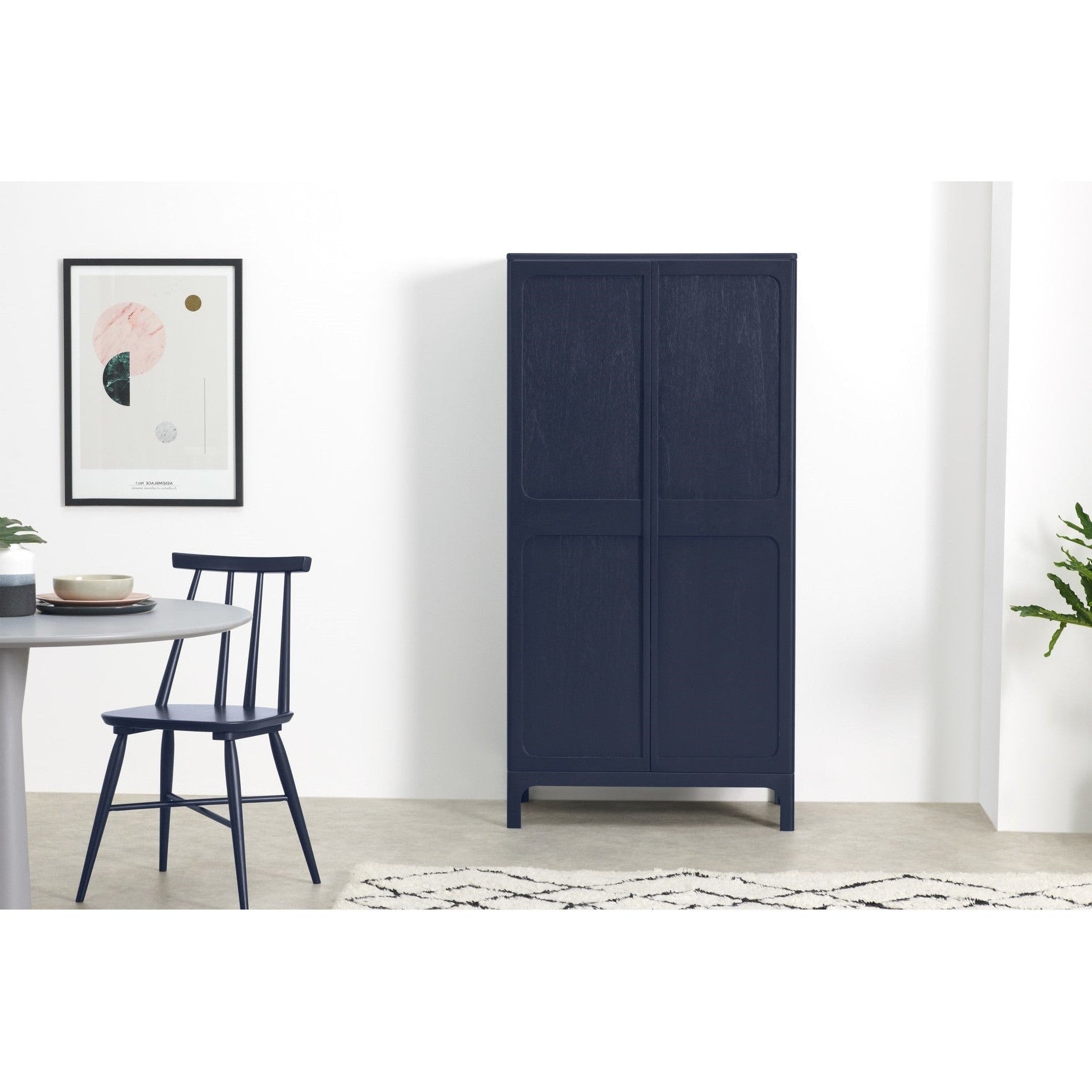 Laury Linen Closet