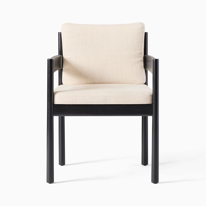 Beck dining chair with armrest in black