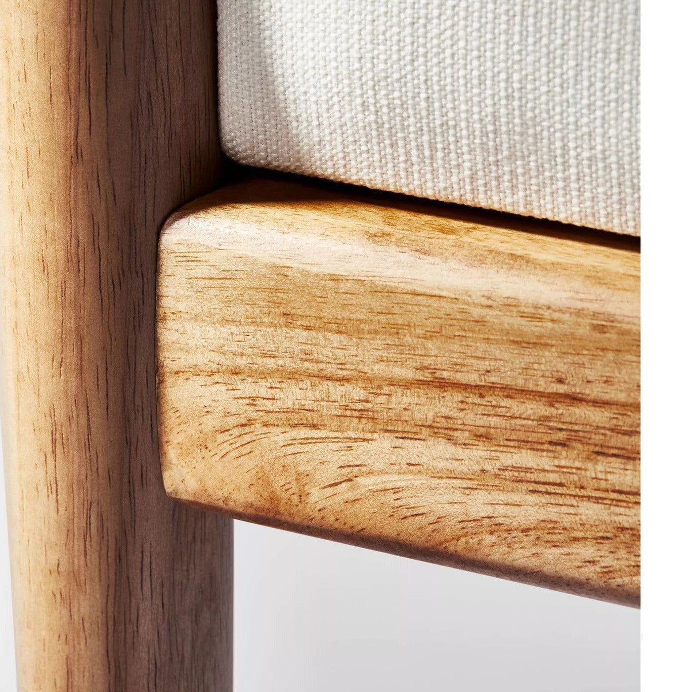 Bittor Armchair