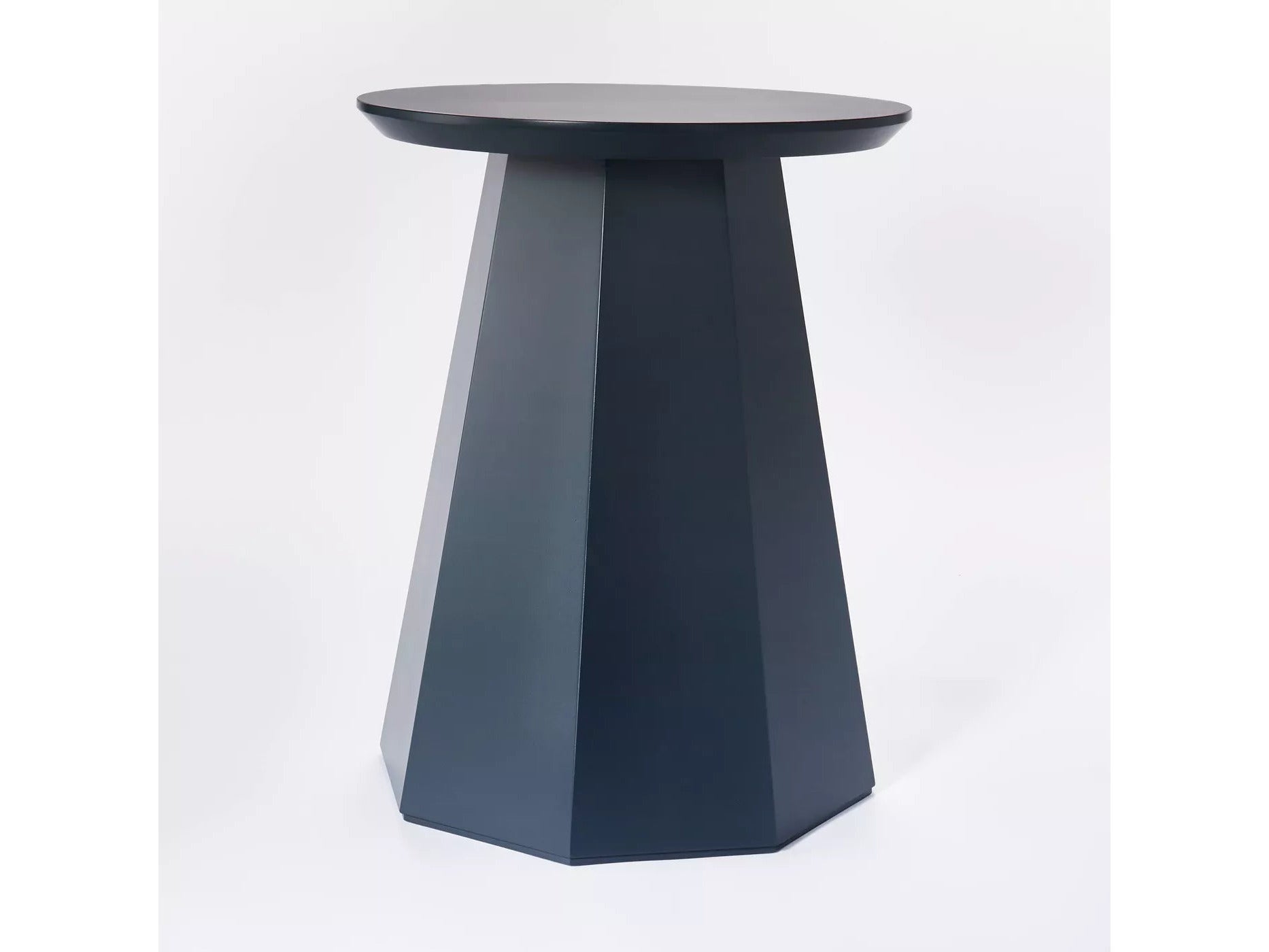 Bittor Side Table