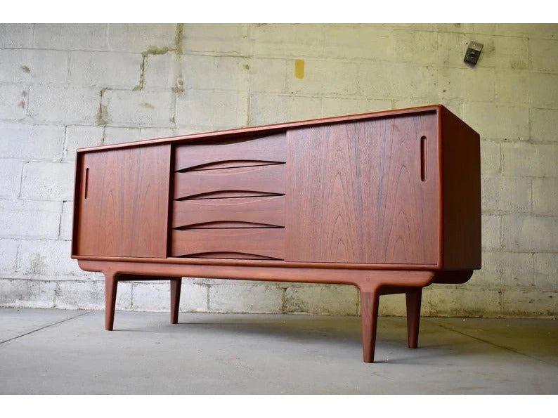 Branndi Credenza M Sideboard