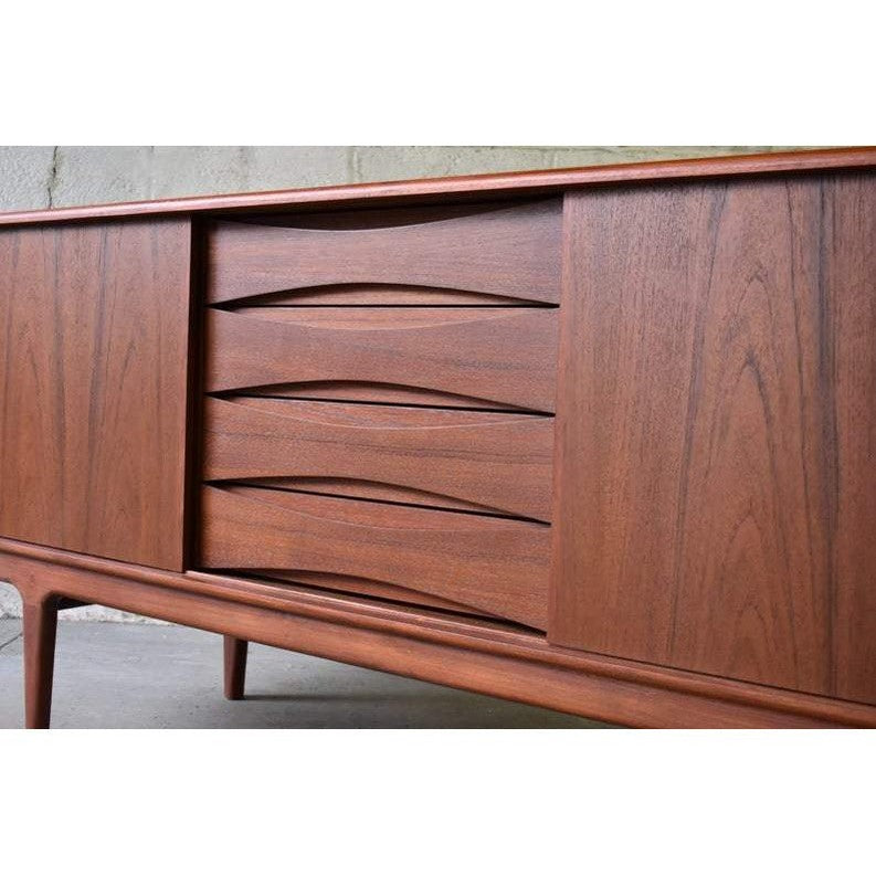 Branndi Credenza M Sideboard