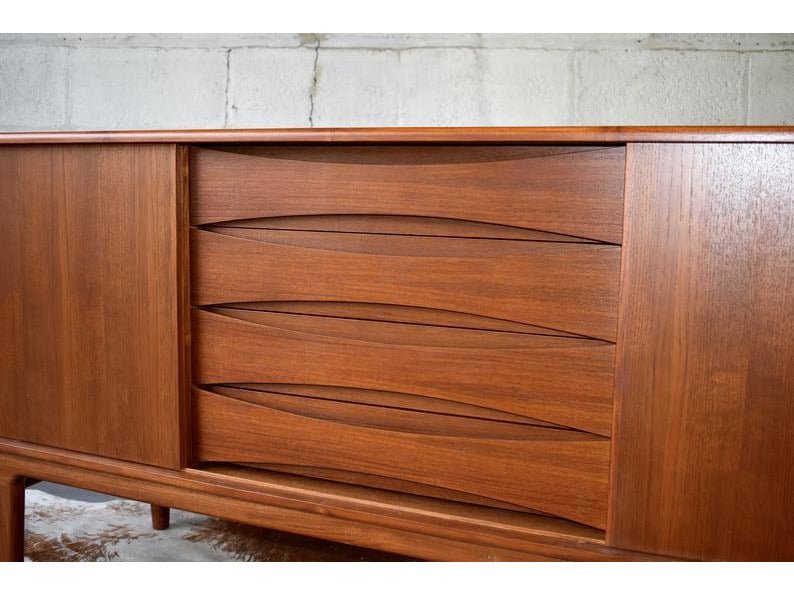 Branndi Credenza XL Sideboard