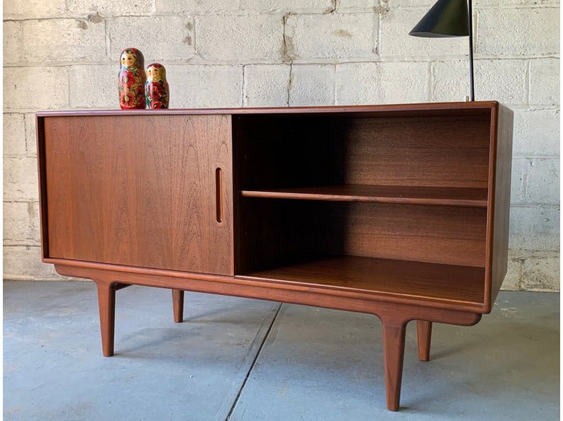 Dorset Apartment L Sideboard