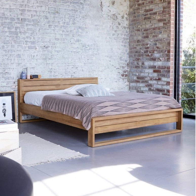 Durness Queen Bed