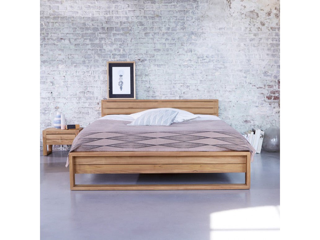 Durness Queen Bed