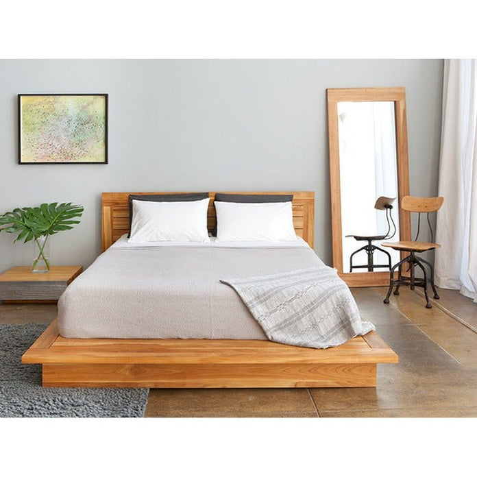Evanton King Platform Bed