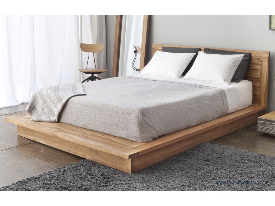 Evanton King Platform Bed