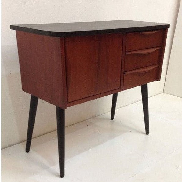 Garen Side Table
