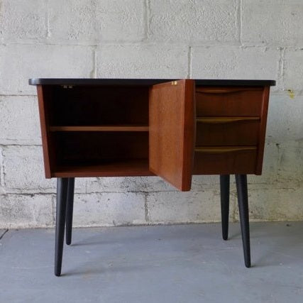 Garen Side Table